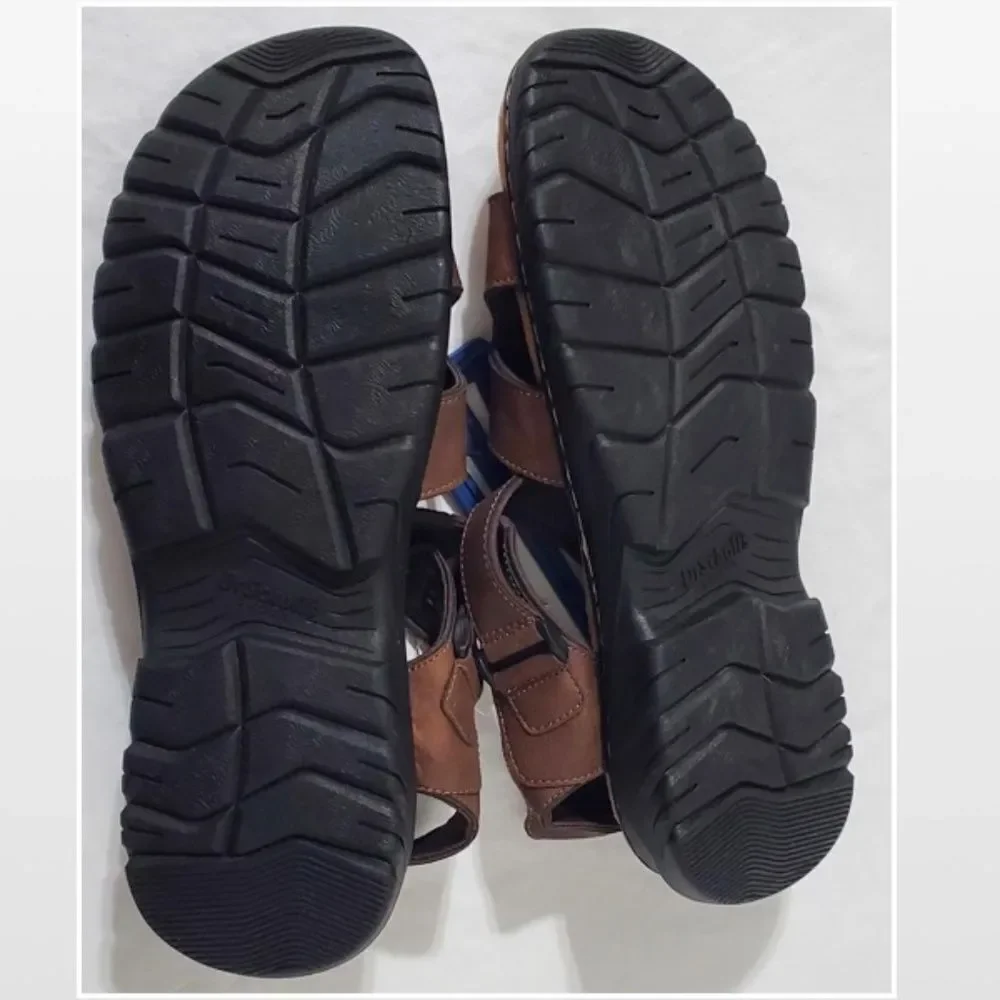 New Men Brown Fisherman Sandals Hiking Shoes Dr. Scholls Size 9